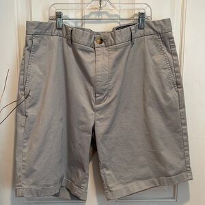 Vineyard vines 🔥sale🔥grey shorts